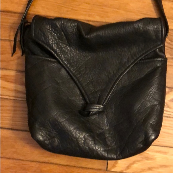 Soft leather black crossbody bag with pockets - Picture 3 of 5
